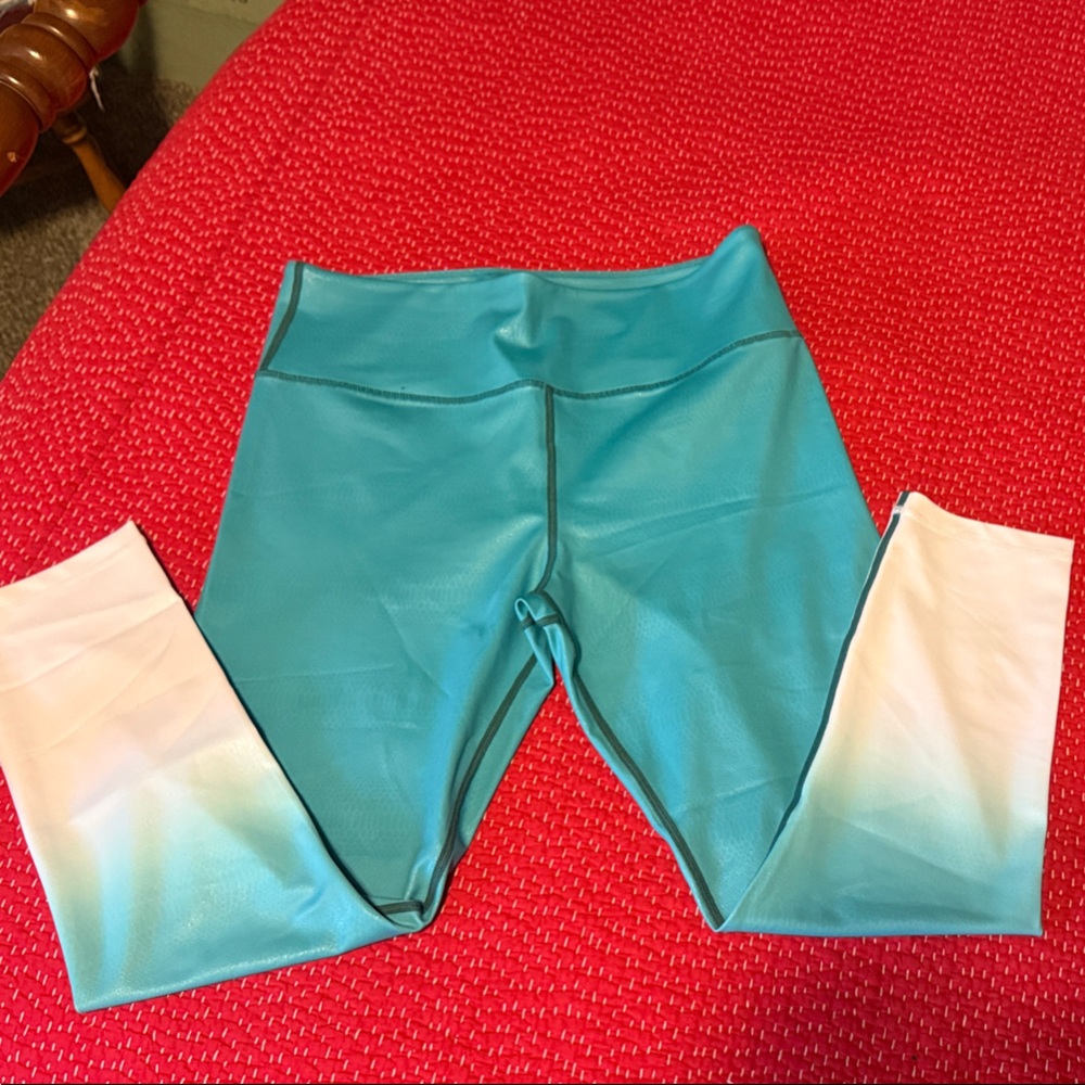 Teal and White Ombre Zyia leggings